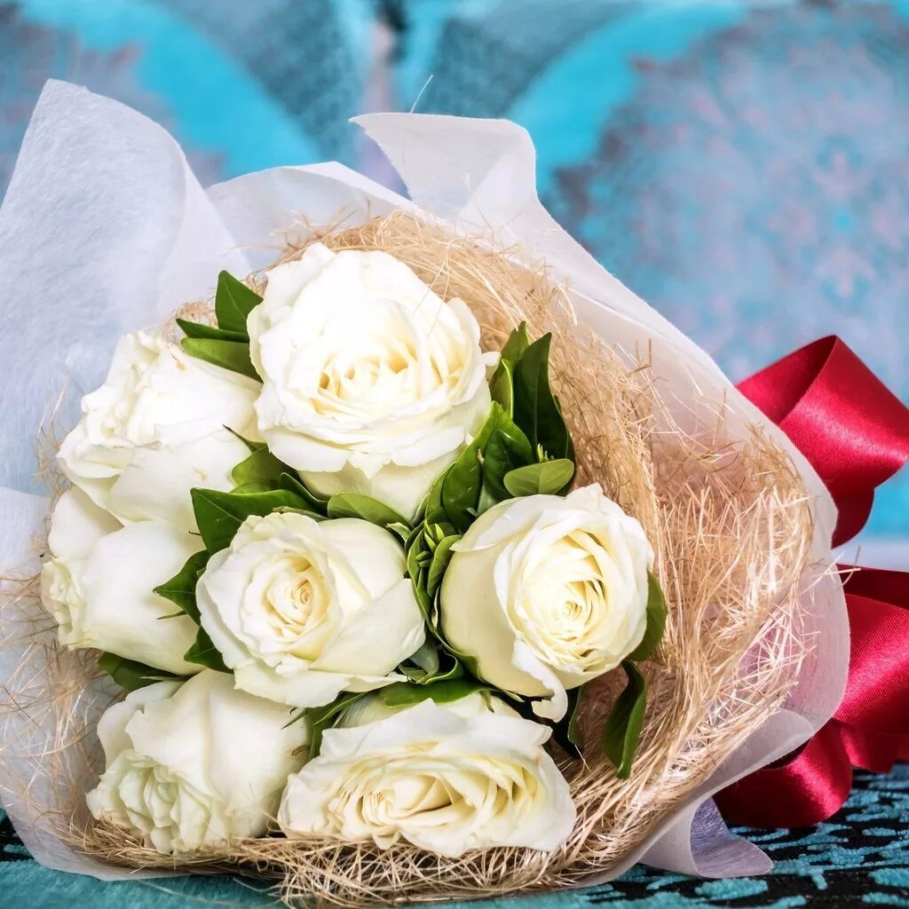 Сон белые розы букет. Шикарный букет белых роз. Букет из белых роз. Красивый букет белых роз. Красивый букет из белых роз.