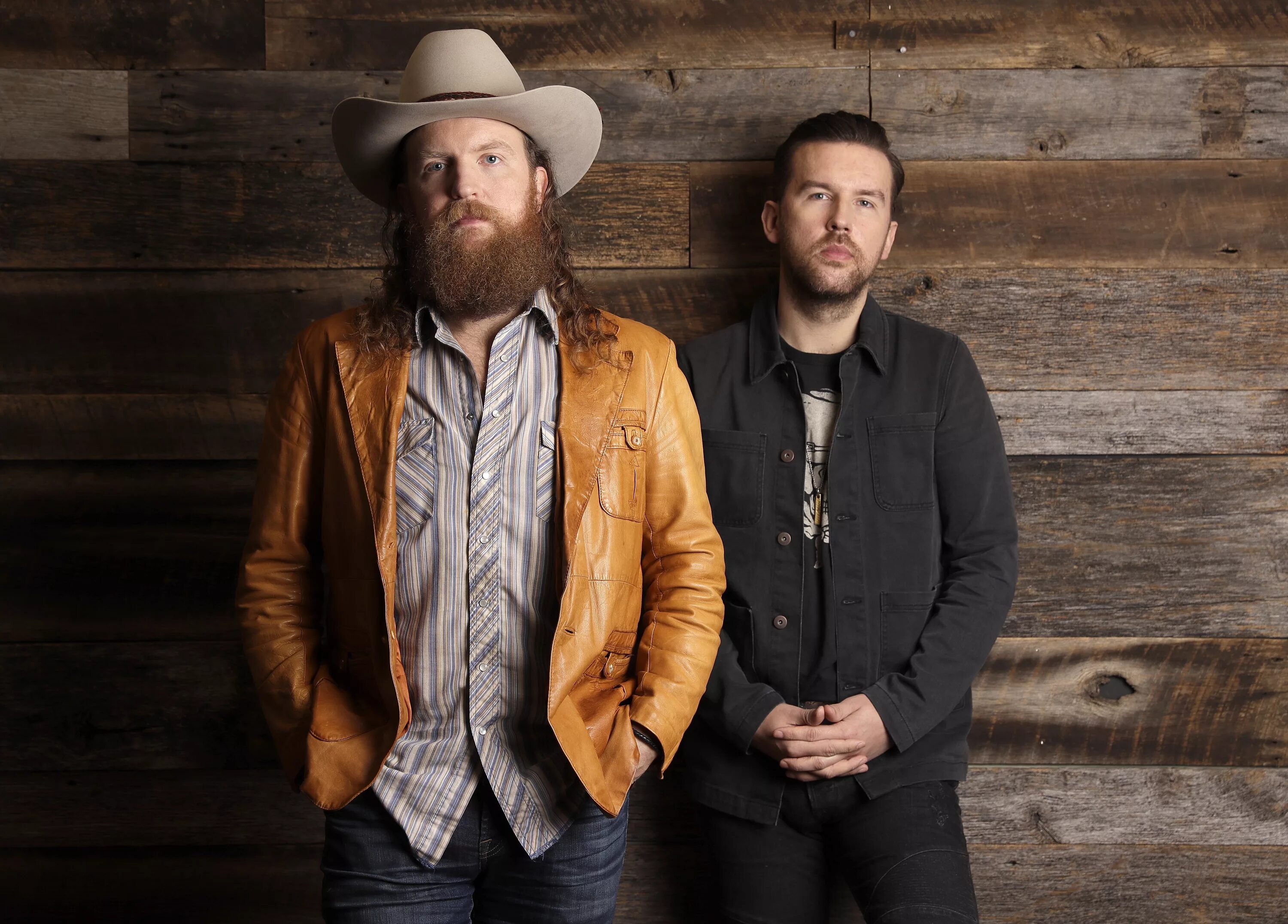 Brothers country. Братья Осборн Кантри. The brothers музыкальная группа Кантри. Brothers Osborne foto. Братья Осборн Кантри фото.