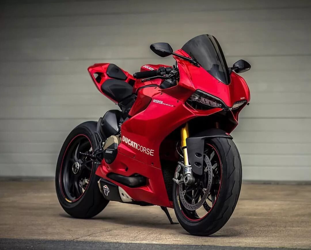 Fast bike. Мотоцикл Дукати Панигале. Дукати 1199 Panigale. Мотоцикл Ducati 1199 Panigale. Panigale 1199.