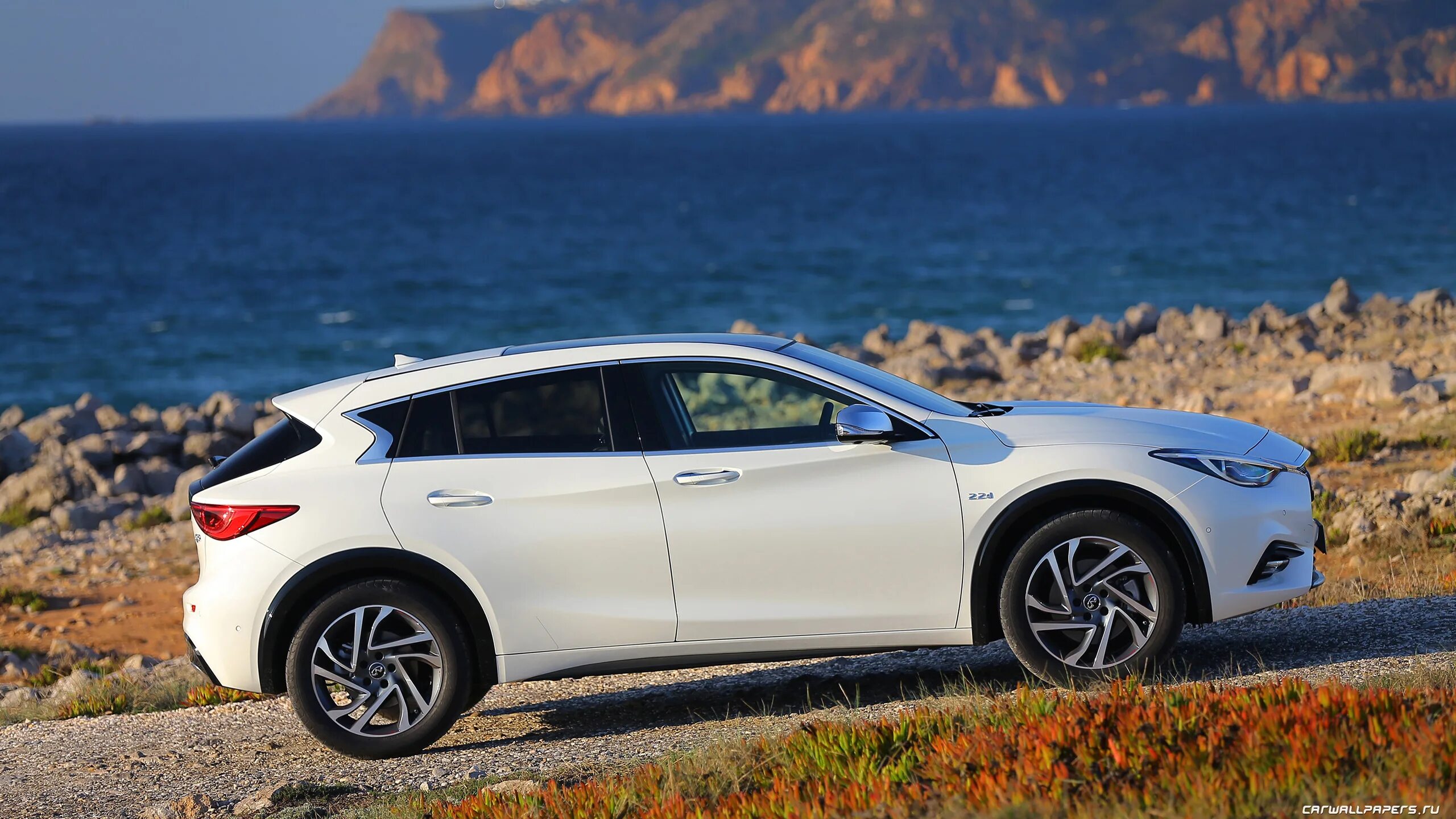 Infiniti q30. Инфинити ку 4. Инфинити ку 50 2015. Инфинити ку 4. Инфинити 5.
