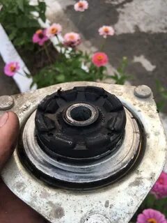 Опорный подшипник передней приору