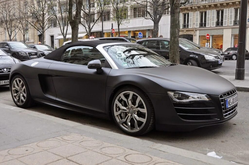 Audi r8 Spyder Black. Ауди r8 матовая. Ауди r8 черная матовая. Audi r8 Black Matte.