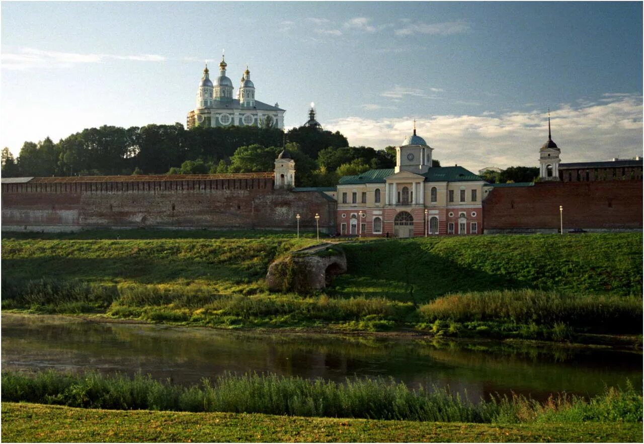 Смоленск город искусств. Смоленск город искусств. Проект про город смоленск. Смоленск город искусств. Смоленск с высоты.