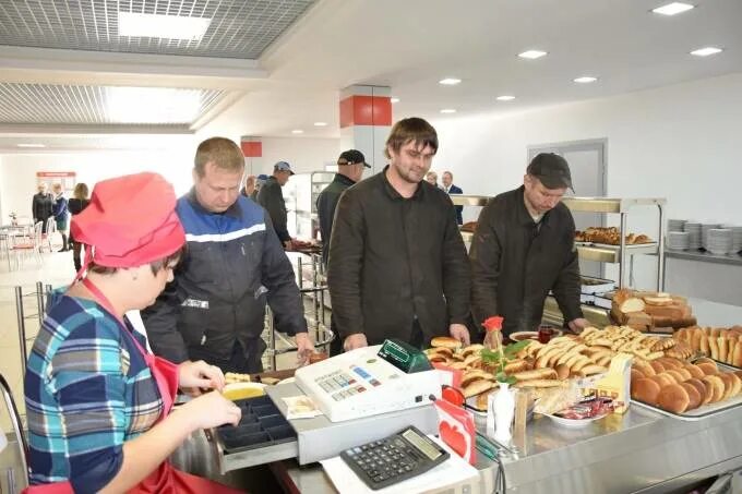 Работа в столовой в люберцах. Открытие новой столовой. роскомпани. рабочие в столовой север. внзм новый уренгой столовый.