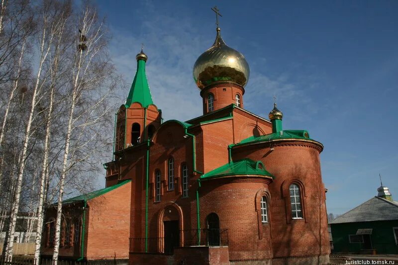 Погода в парабели томской области. Храм Преображения Господня Парабель. Парабель (село). Краеведческий музей Парабель. Село Парабель Томской области.