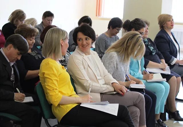 ижевск депутат зайчиков. михаил трофимов ижевск роспотребнадзор. работа руководителем ижевск. драгунова делопроизводители. академик валерий чарушин.