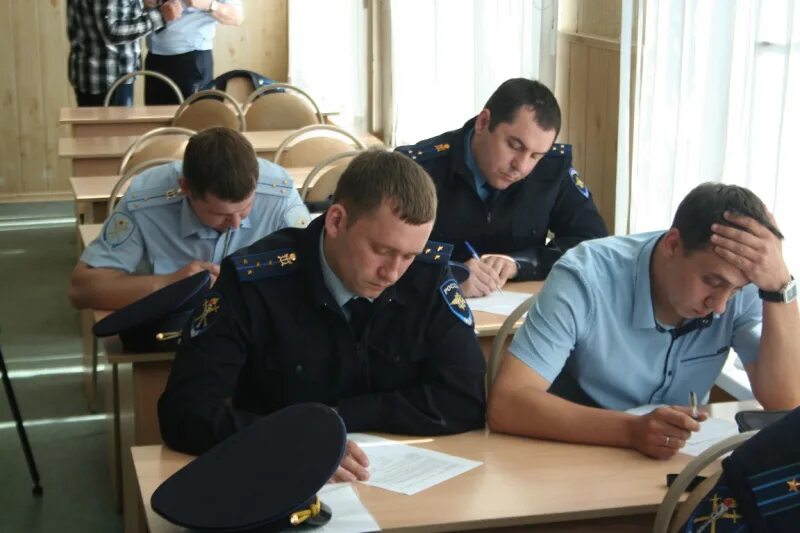 Следователи курска. Следователи Курск. Следователь МВД В Курске.