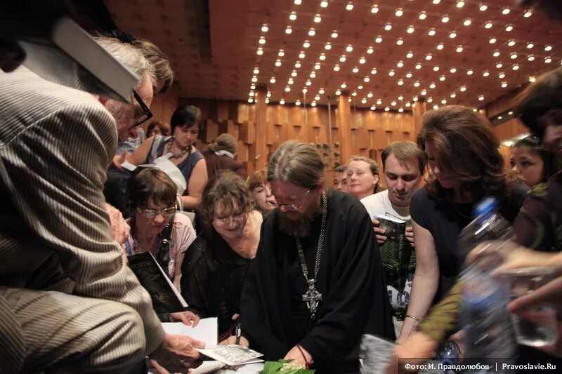 разведенные священники. разведенные священники. священник андрей дородько. разведенные священники. разведенные священники.