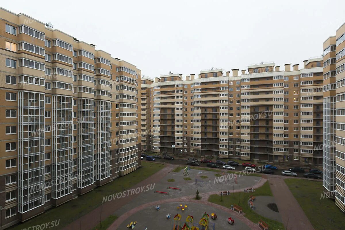 Жк янино санкт-петербург. Янино 1 голландская 5 корпус 1. Новое янино д. Новое янино д. Новое янино д.