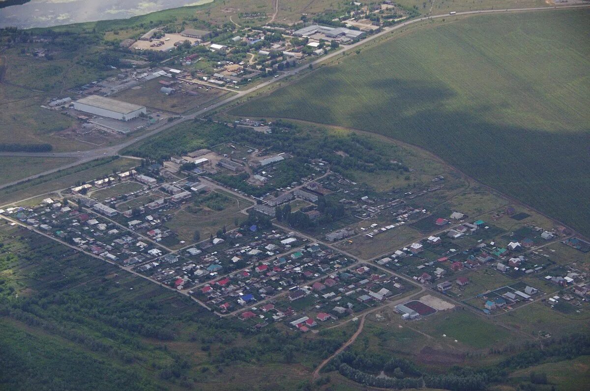 Поселок численность