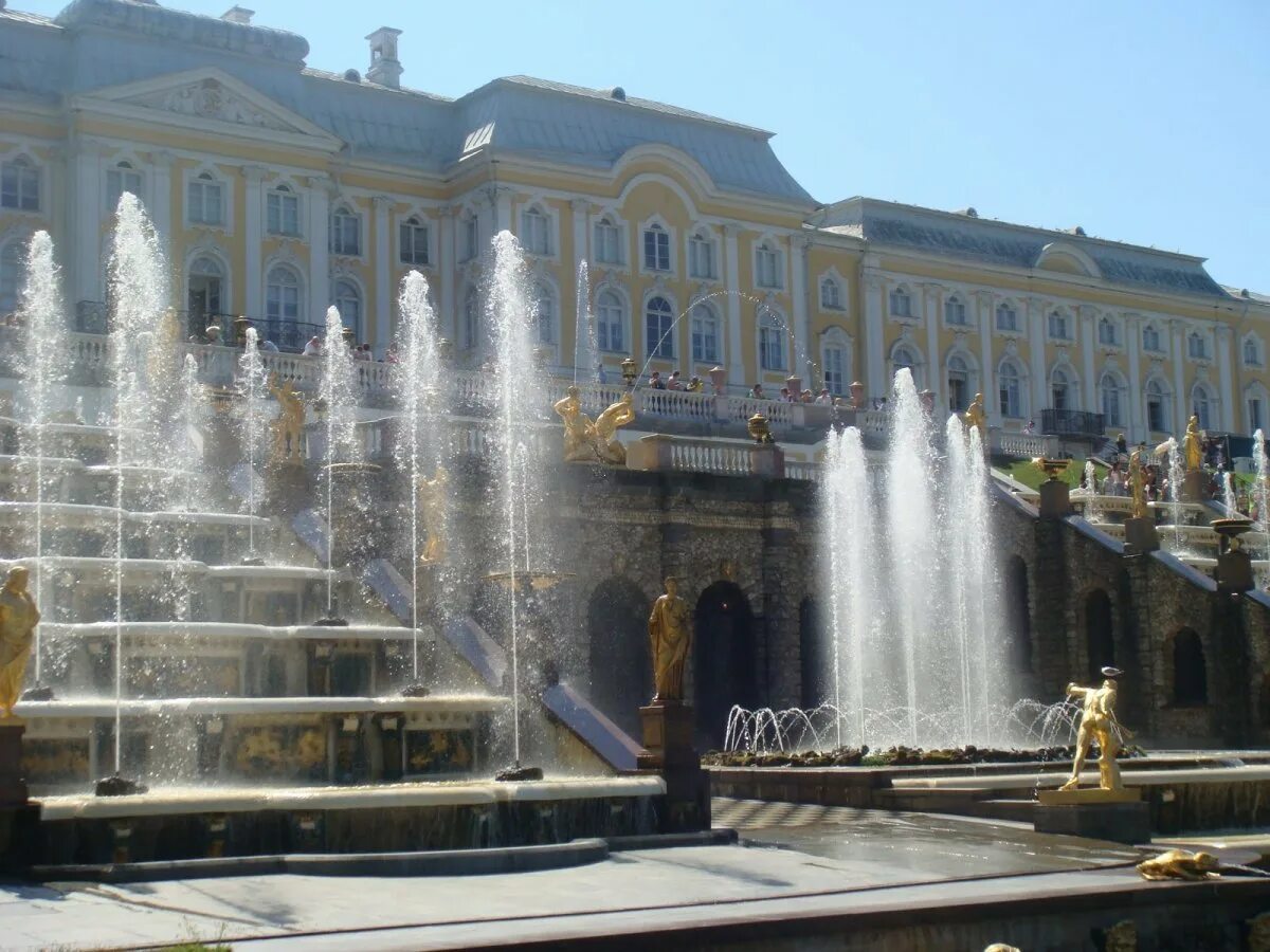 Достопримечательности Санкт-Петербурга. Город Питер достопримечательности. Достопримечательности окрестностей Санкт Петербурга. Достопримечательности в окрестностях Санкт Петербурга с фонтанами. Петербург окрестности достопримечательности