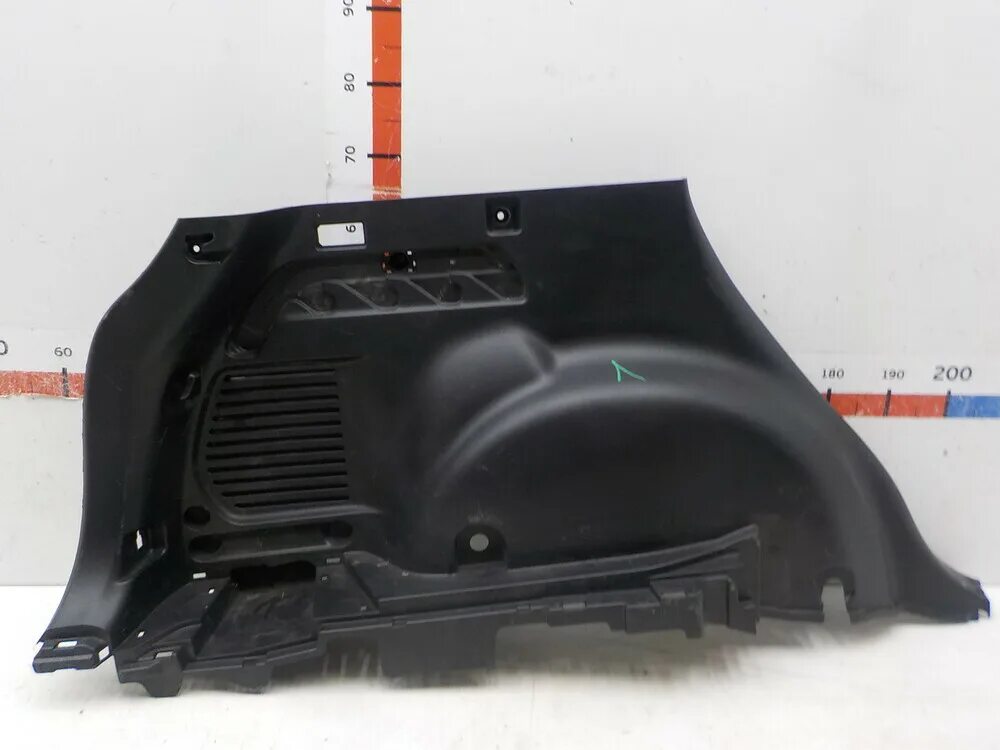 Задняя обшивка багажника рав 4. Обшивка багажника рав 4. Обшивка багажника рав 4 2013. Тойота рав 4 клипса обшивки багажника. 6775042051c0.