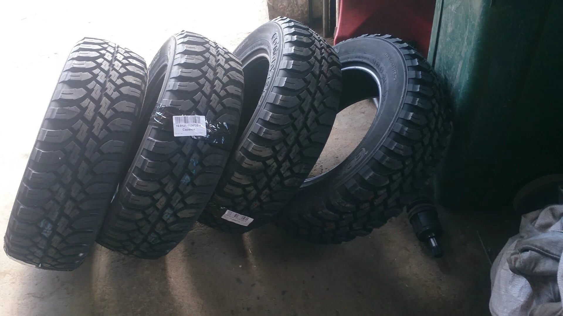 215 65 r16 4х4 лето. Contyre Expedition 215/65 r16. Contyre Expedition 215/65 r16 на ниву. Шины Contyre Expedition 215/65 r16. Грязевая резина Contyre Expedition 215/65 r16.