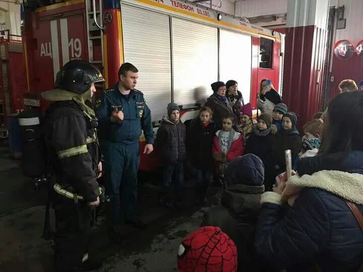 Пч 19. 19 Пожарная часть Москва. 19 ПСЧ Москва. Пожарная часть 19 Москва Сокол. Метро Сокол пожарная часть.