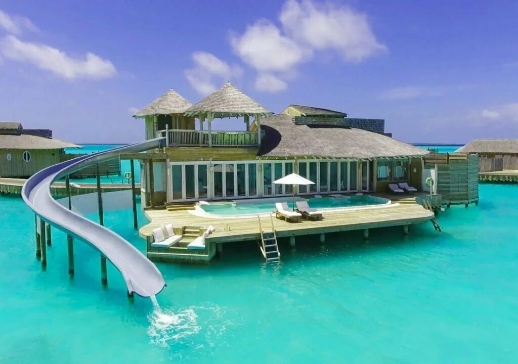 $4000 A Night Luxury Water Villa Bora Bora. Best Hotels Bora Bora. Luxury Travel