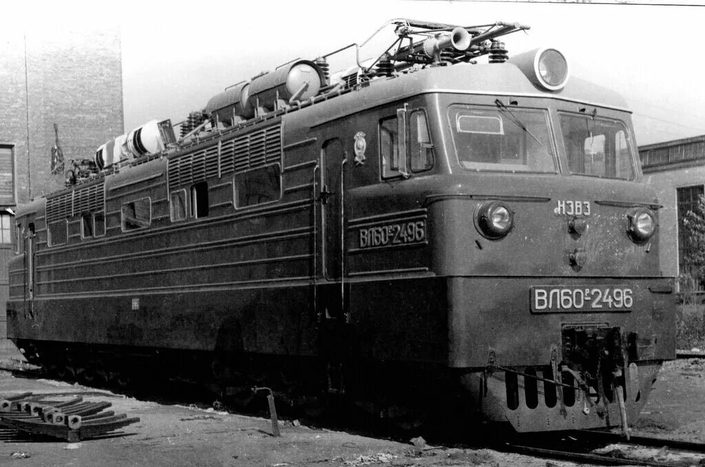 Новочеркасск электровозы. Новочеркасский НЭВЗ 1962. Электровозы НЭВЗ. Новочеркасский электровозостроительный завод вл80. Вл60кп 1962.