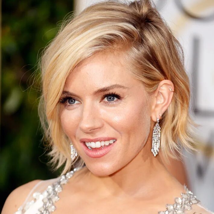 как уложить тонкие волосы. дианна агрон челка. риз уизерспун с челкой. стрижки для тонких и редких волос. как уложить тонкие волосы.