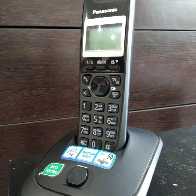 Панасоник kx tg2511ru. Телефон кх-tg2511. аппарат панасоник кх- tg 2511. panasonic kx-tg2511 крепление на стену фото.