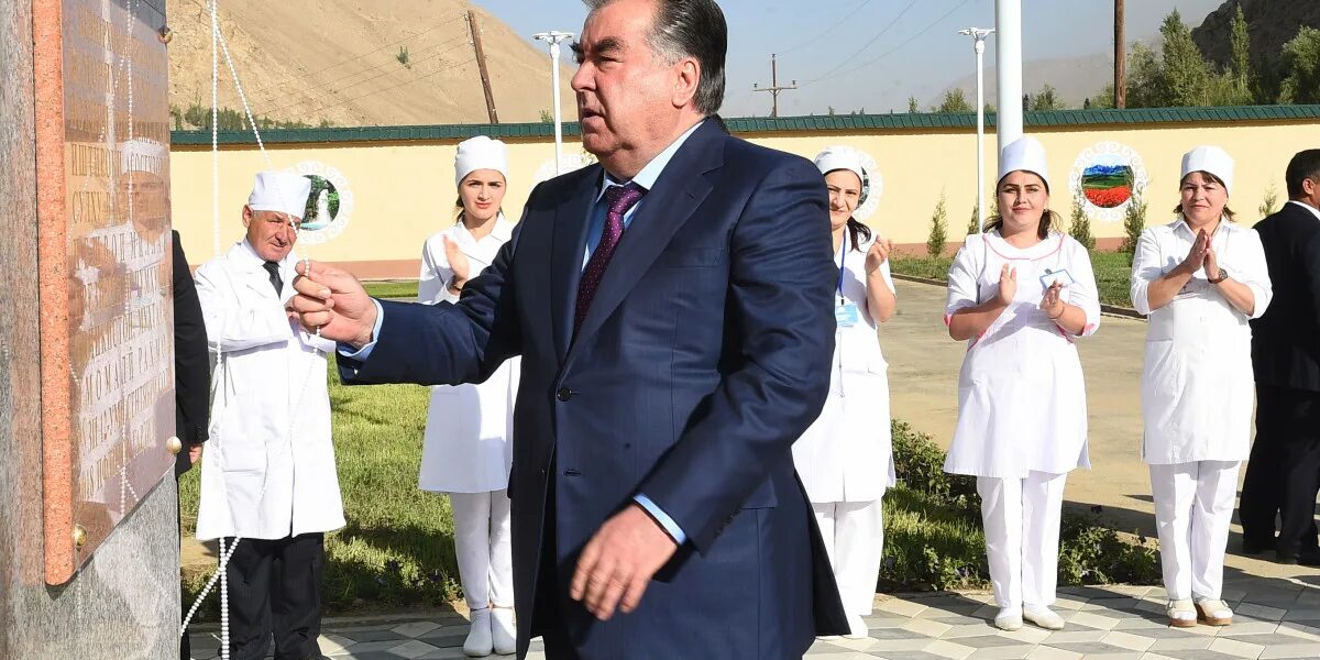 Зафарабад узбекистан. Пагода зафаробод таджикистан. Погода зафарабад худжанд. Погода зафарабад худжанд. Пагода зафаробод таджикистан.