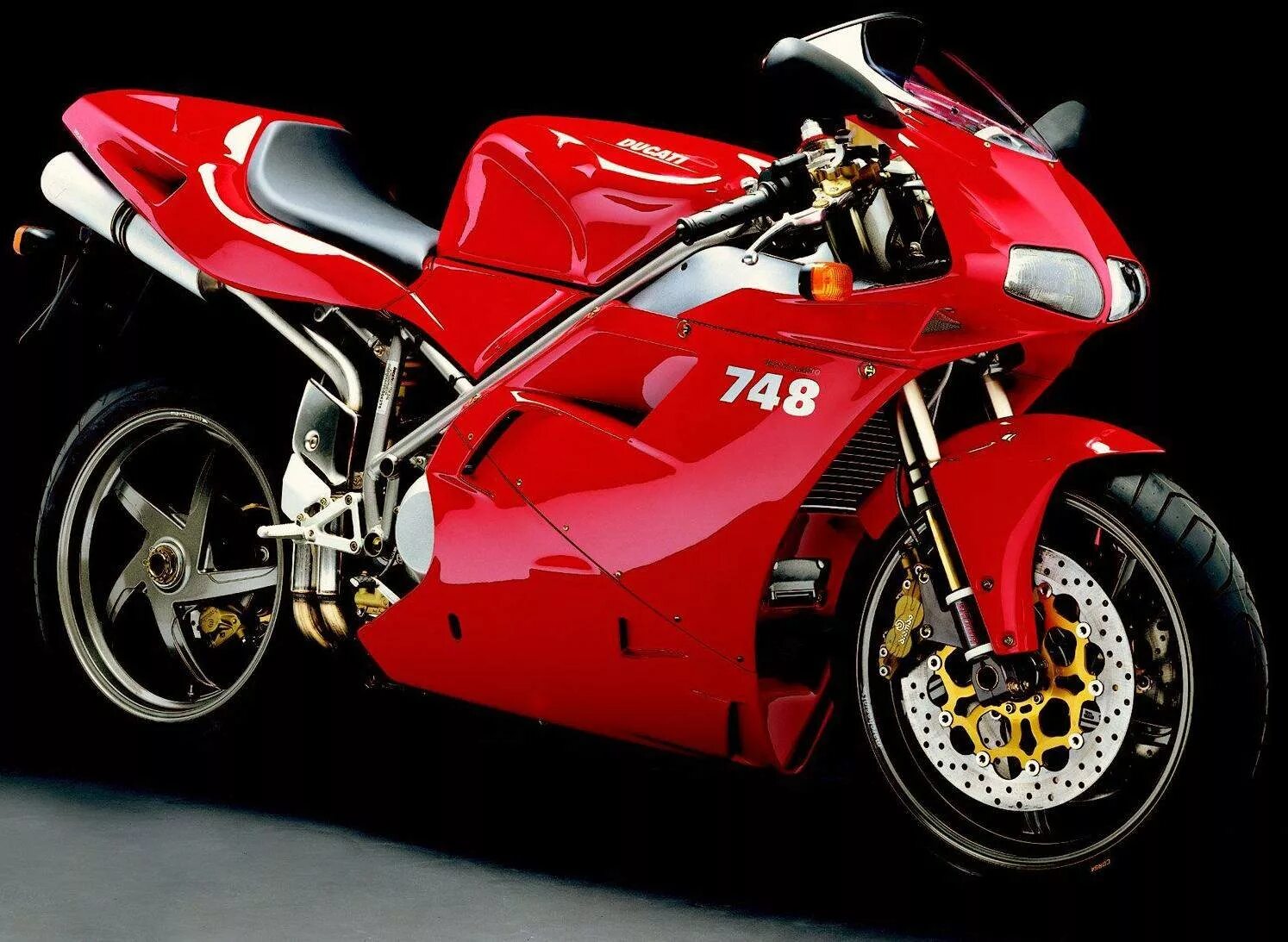 Ducati 748 s. Мотоцикл Дукати 748. Мотоцикл Дукати 996. Ducati 996 Superbike. Кови мотоцикл