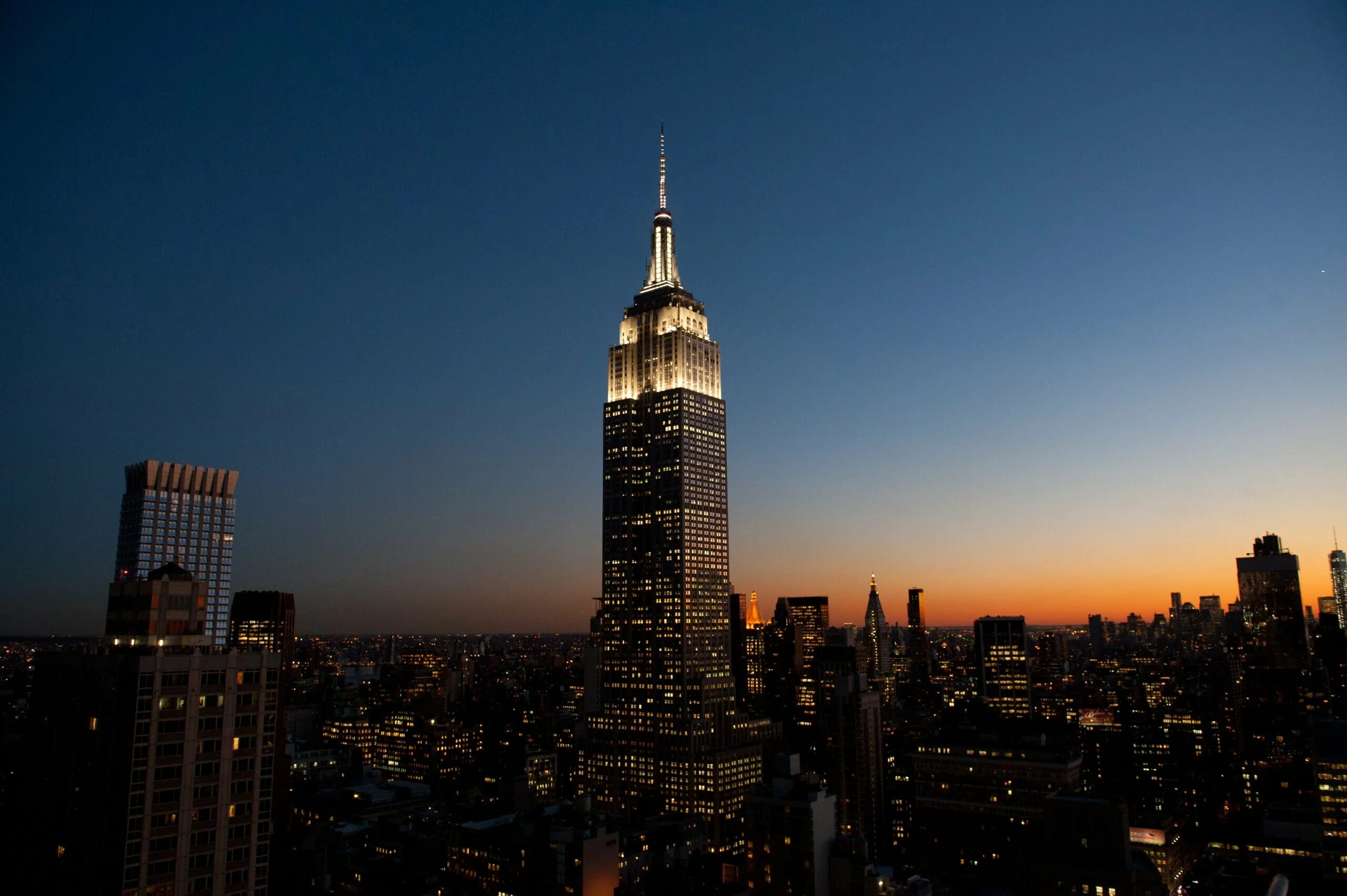 Эмпайр-Стейт-Билдинг. Нью Йорк Empire State building. Небоскрёб Эмпайр-Стейт-Билдинг в США. Здание Эмпайр Стейт Билдинг.