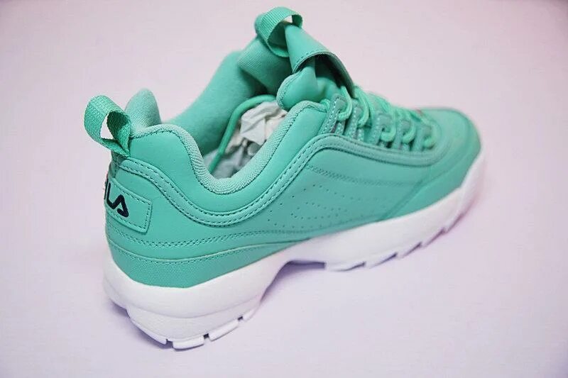 Бело бирюзовые кроссовки. Fila кроссовки бирюзовые. Fila Disruptor 2 Green. Кроссовки Fila женские бирюзовые. Фила дизраптор бирюзовые.