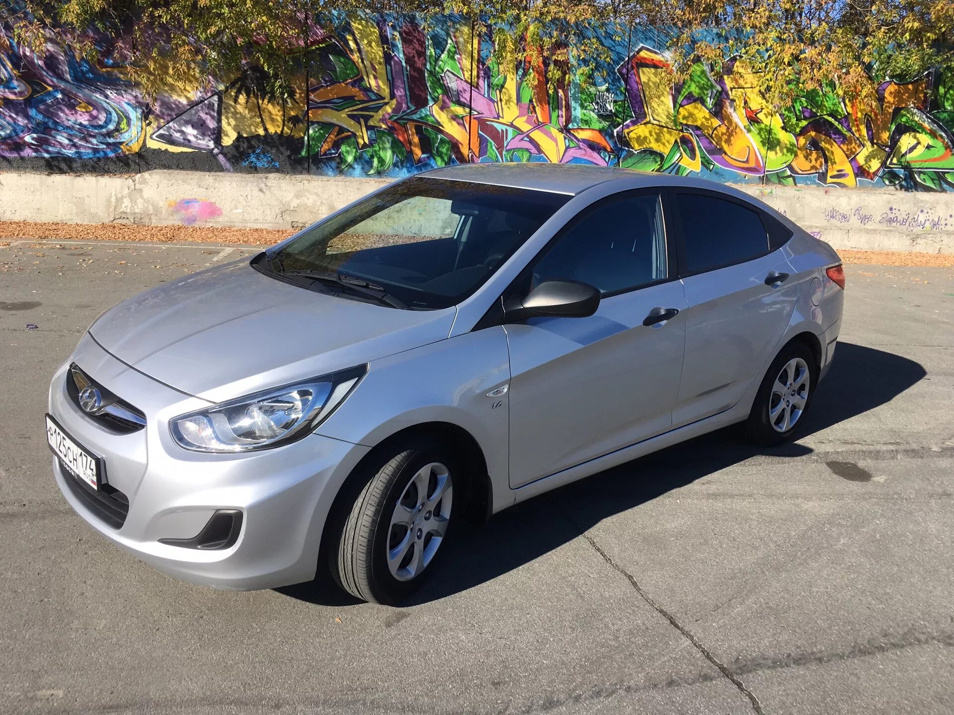 Hyundai solaris 2012. Солярис 2016 года фото. Hyundai solaris 2014. Hyundai solaris 1. Нужен солярис за 300.