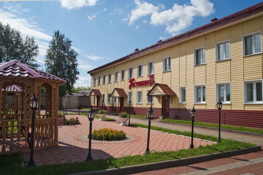 Гостиница афанасьево. Свердлова 31 киров зал. Магазин аляска киров. Гостиницы слободской кировской. Гостиницы слободской кировской.