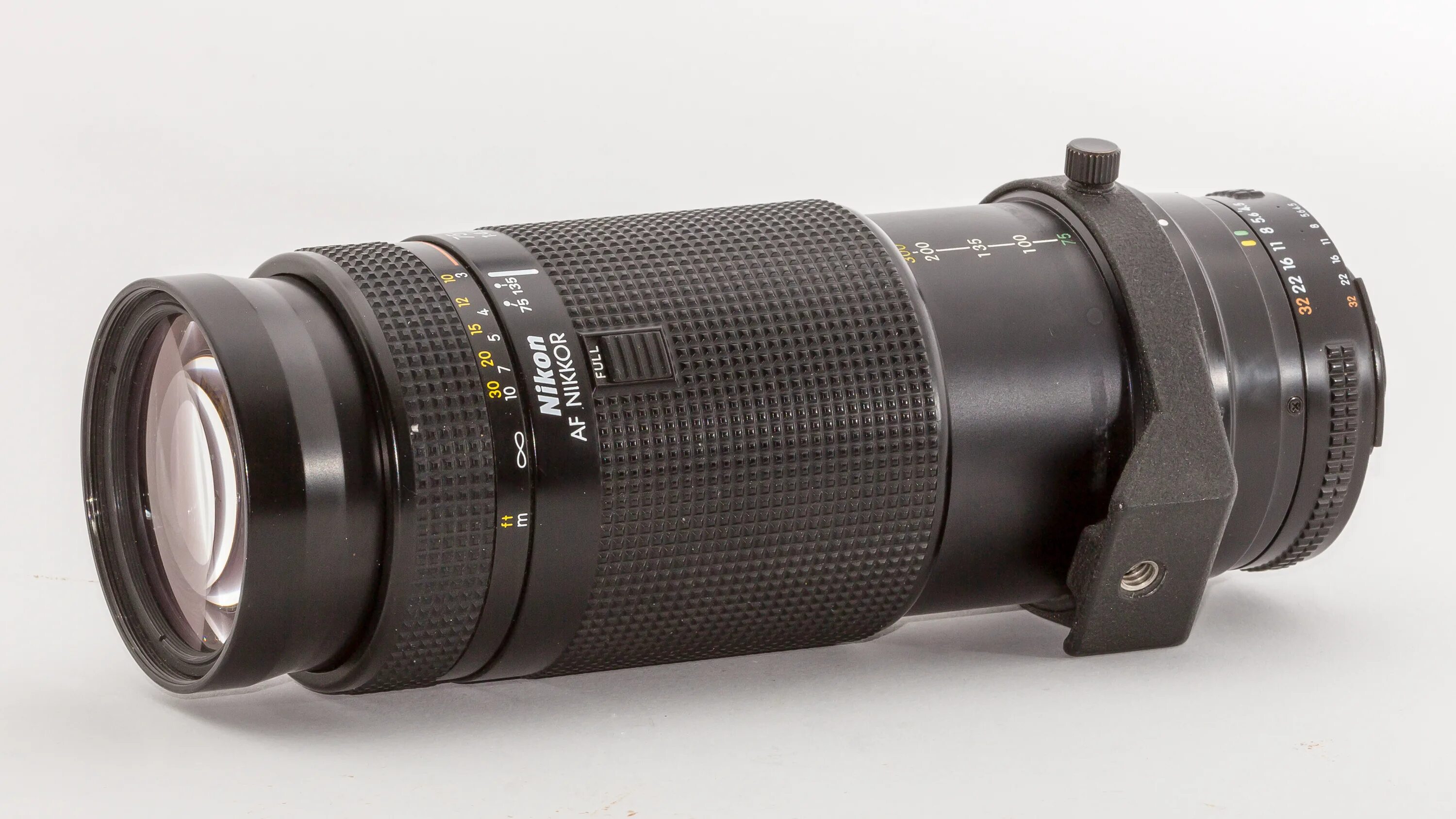 Nikon af 75-300 4.5-5.6. Nikon 75-300. Nikon af Nikkor 75-300.