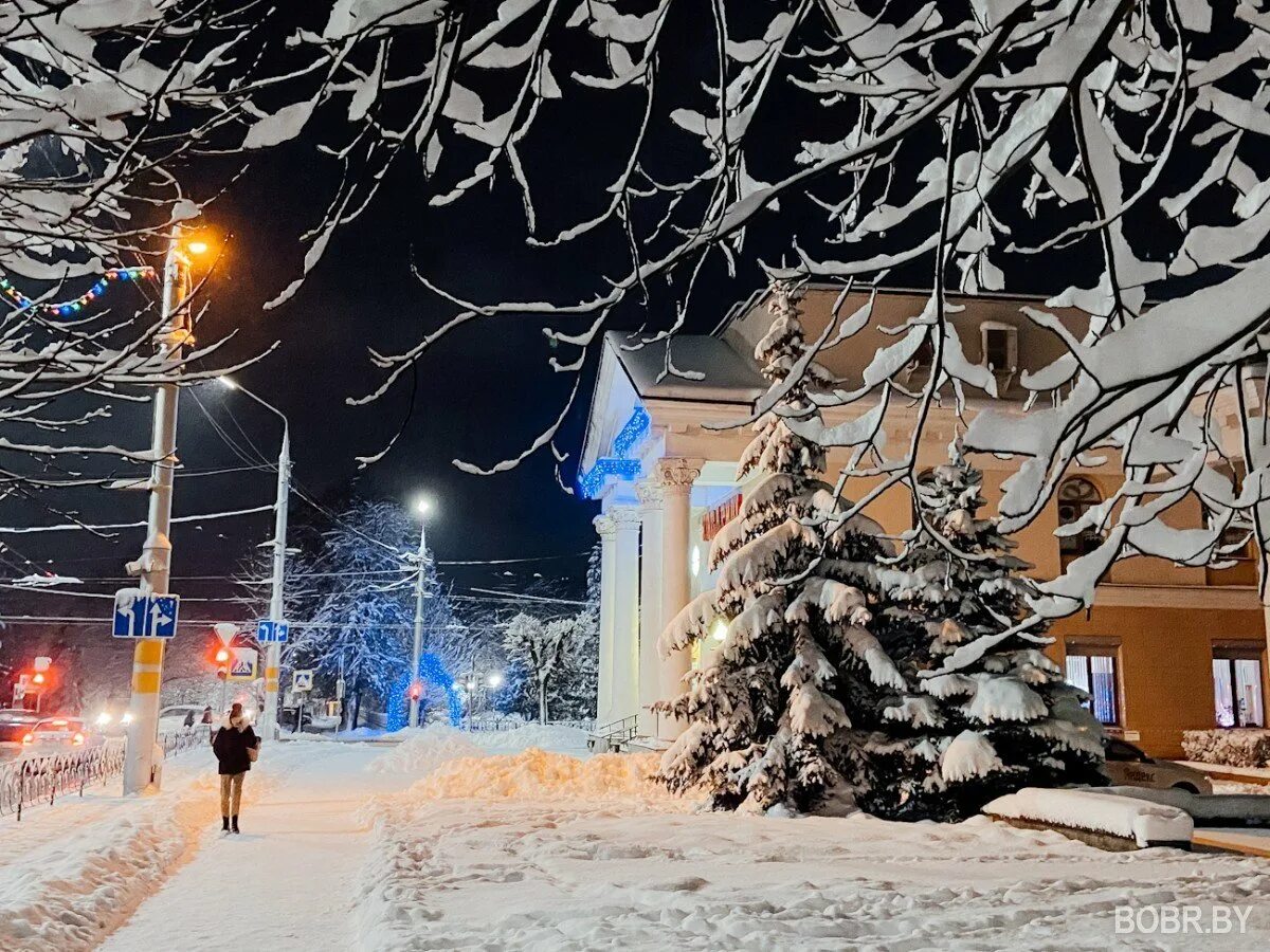 Бобруйск ночью. Бобруйск зимой. бобруйск город в белоруссии. бобруйск красивые места. бобруйск площадь ленина.