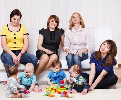 Центра женщины в детьми
