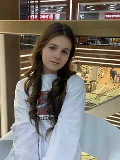 Жас нимфеттермен порно көру