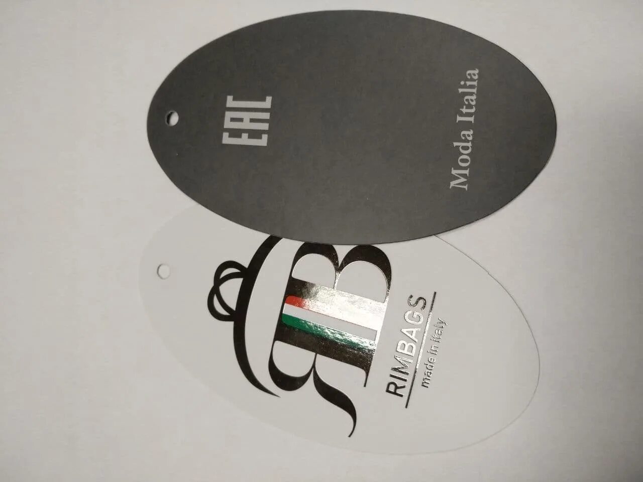 Ростовая фигура ди каприо. Ростовые фигуры леонардо ди каприо. Бирка на пакет. Печать картон ростов. Папки на кольцах с логотипом.