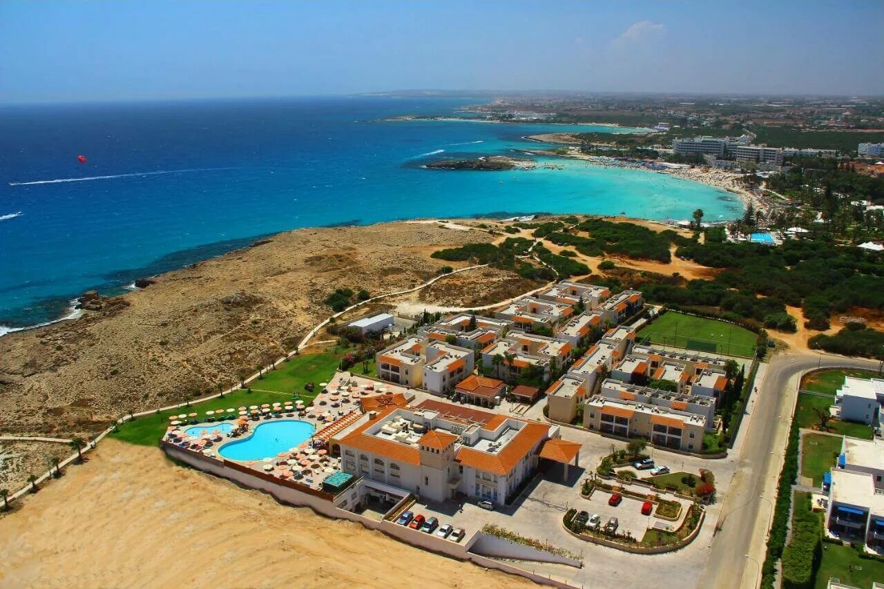 Beach village 4. Aktea Beach Village. Aktea Beach Village 4 Кипр. Кипр Ayia Napa. Aktea Beach Village Apt 4*.