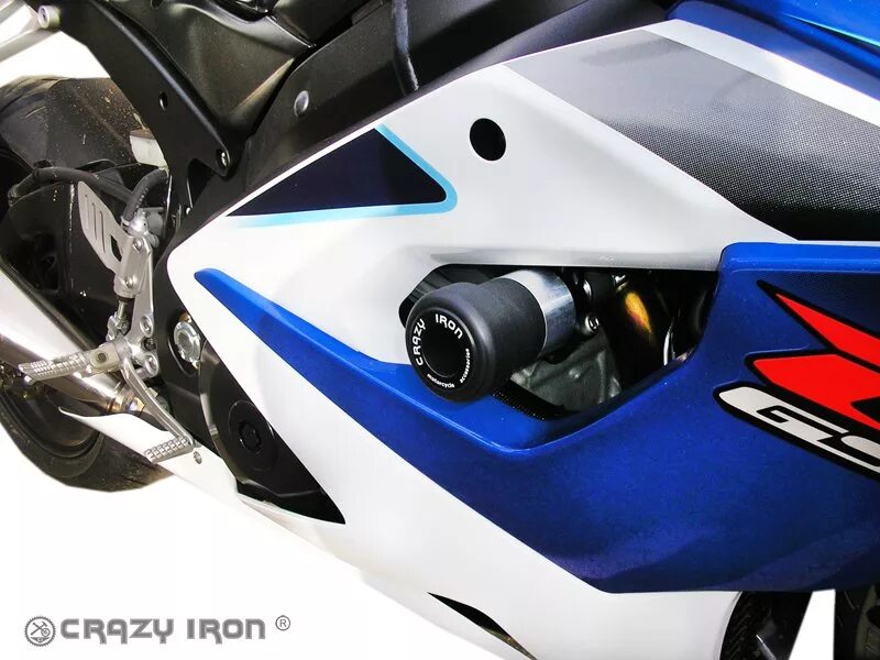 Слайдер мото. Слайдер Suzuki GSX-R 1000. Suzuki GSXR 600 слайдеры Crazy Iron. Suzuki GSXR 1000 2005. Слайдеры Crazy Iron Suzuki GSXR.