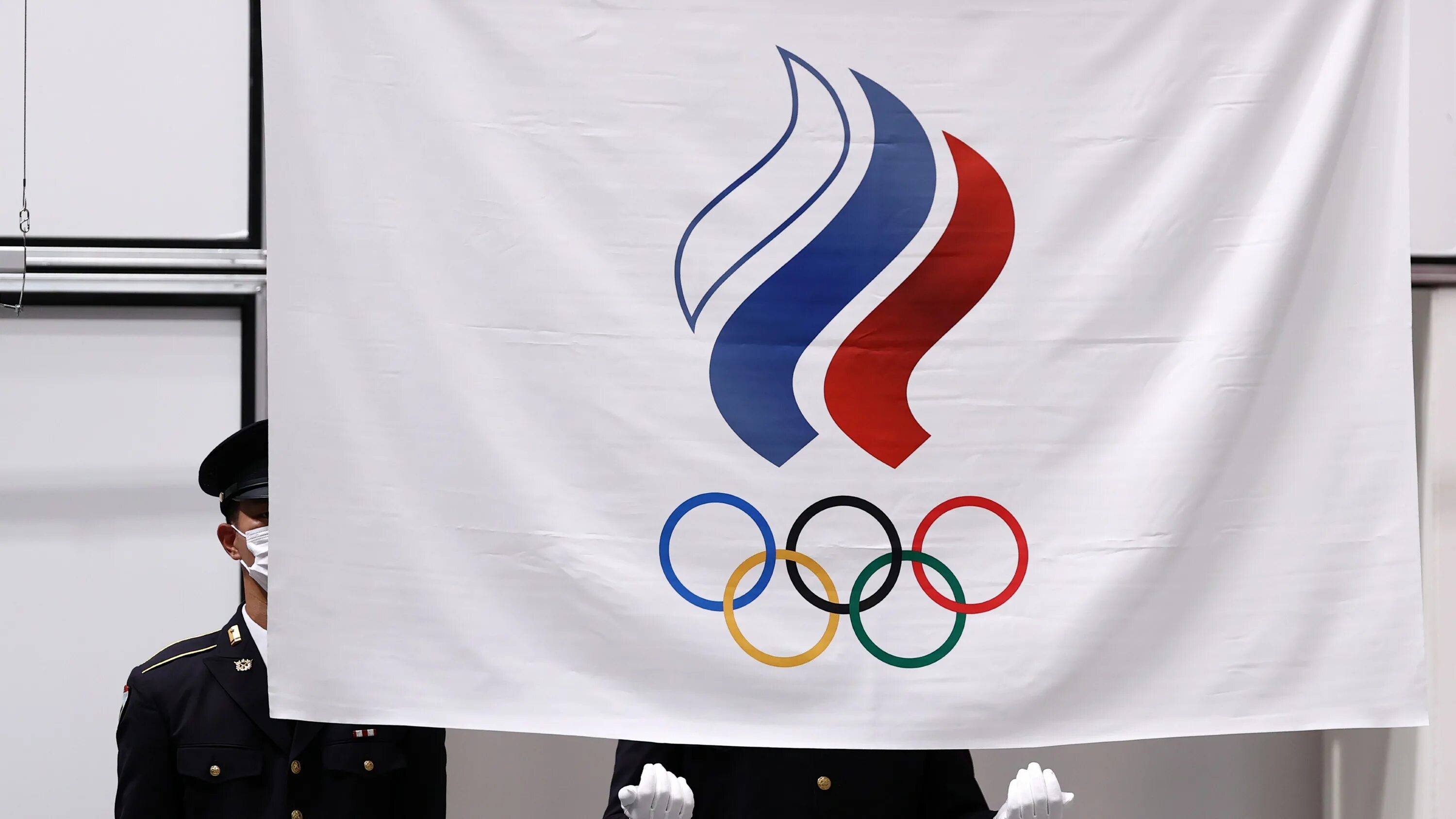 флаг международного олимпийского комитета. флаги участников олимпиады. страны участницы олимпиады в сочи 2014. флаг олимпиады. олимпийские игры 2022.