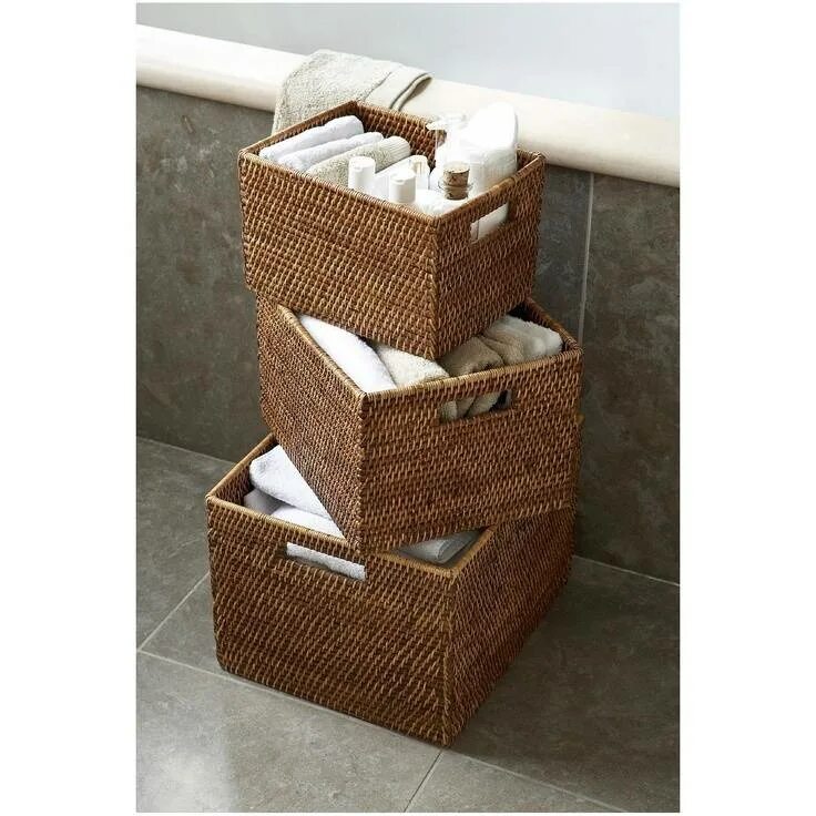 Корзина для полотенец. Плетеные корзины для ванной. Плетеная корзина в ванную. Плетеные корзинки для хранения. Плетеные коробки для хранения.
