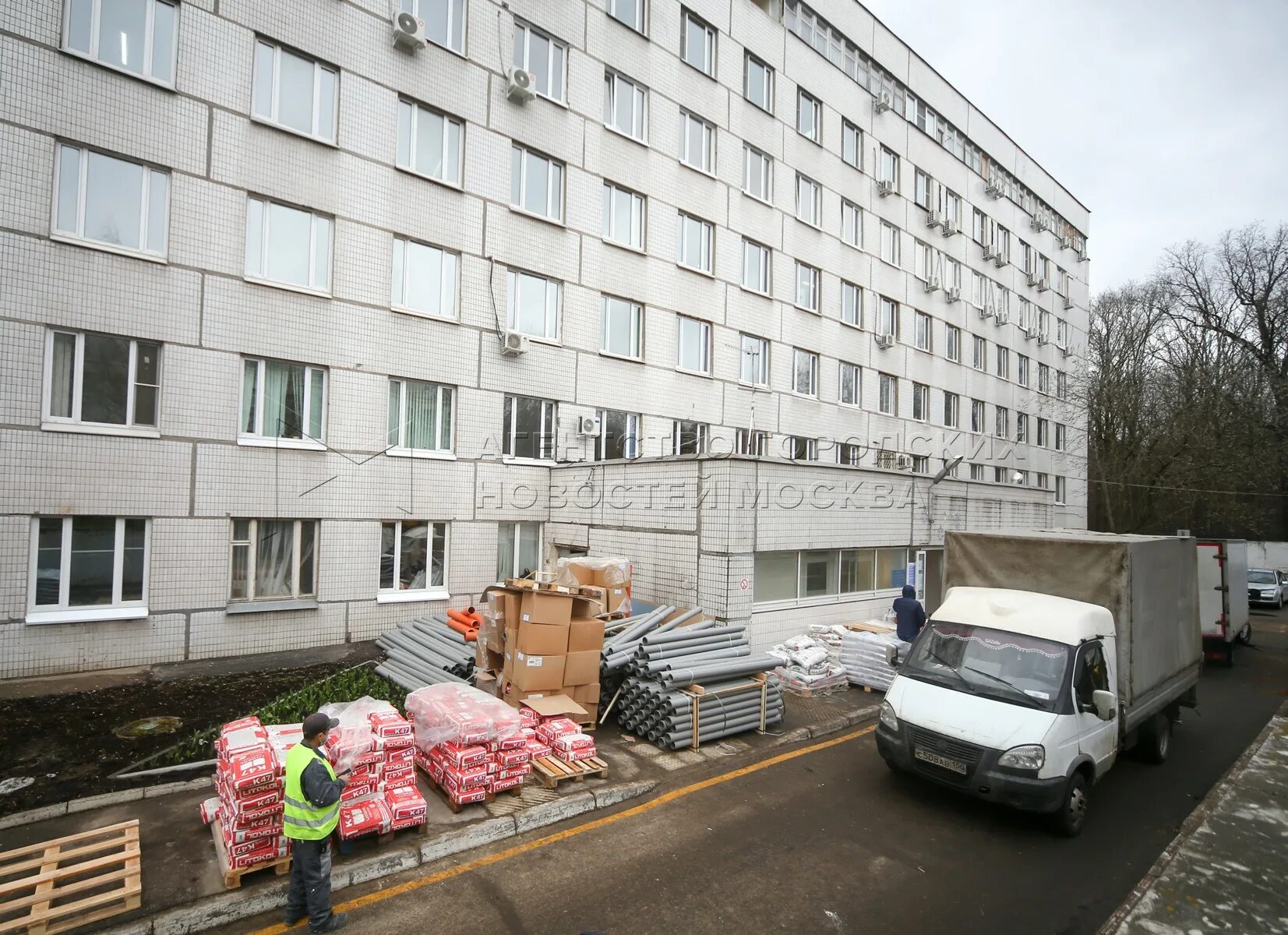 12 больница в царицыно. Городская клиническая больница 50 Москва. Больница 12 в Царицыно ГКБ 12. ГКБ им Спасокукоцкого. Буянова больница 12 в Царицыно ГКБ.