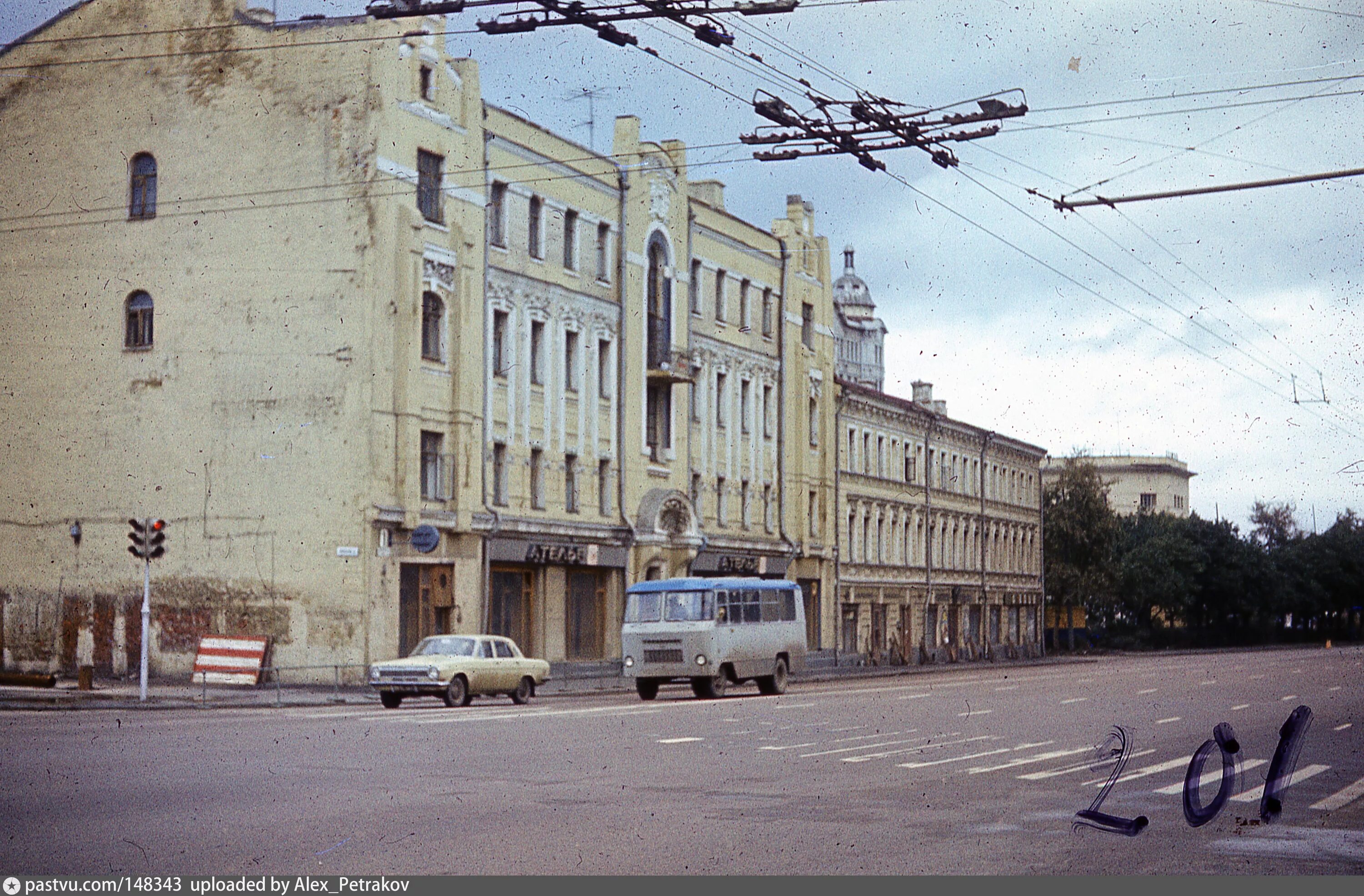 Москва улица садовая-каретная 22. Садовая-каретная 22 стр 1. Садовая-каретная улица. Садовая-каретная улица. Ул садово каретная.