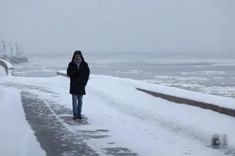 Минус ниже