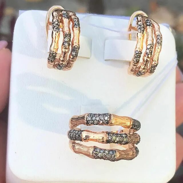 Ювелир ставрополь. Ставропольские ювелиры. Ставрополь ювелир. Ювелир ставрополь. Sungling ювелирные украшения ессентуки.