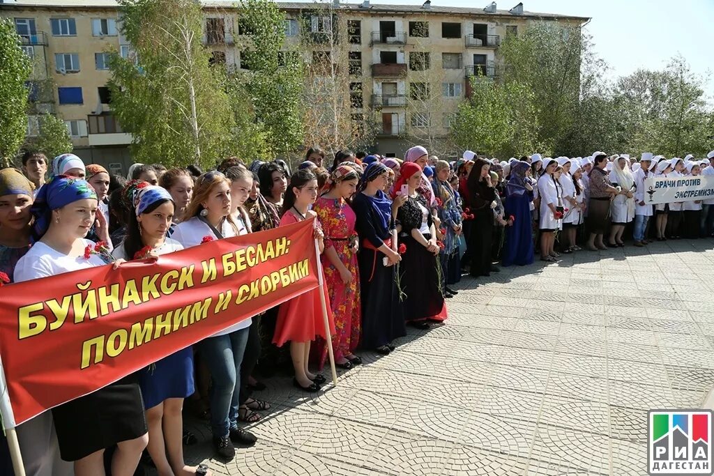 Город Буйнакск Республика Дагестан. Буйнакск Дагестан достопримечательности. Буйнакск площадь. Буйнакск центр города.