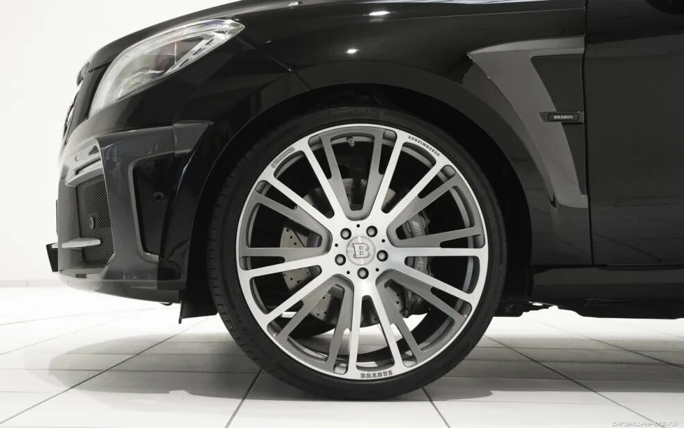 Brabus monoblock r22. Brabus диски r22 monoblock s. Monoblock mercedes ml r20. Диски брабус на w213. Диски на mercedes brabus monoblock.