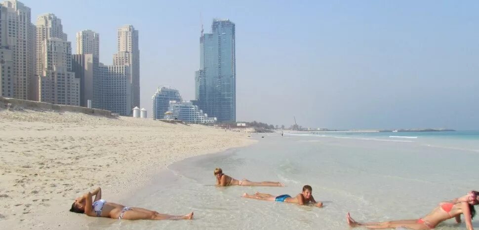 Дубай пляж в апреле. Дубай климат. ОАЭ В апреле. Дубай в мае. Туры в дубай в апреле 2024
