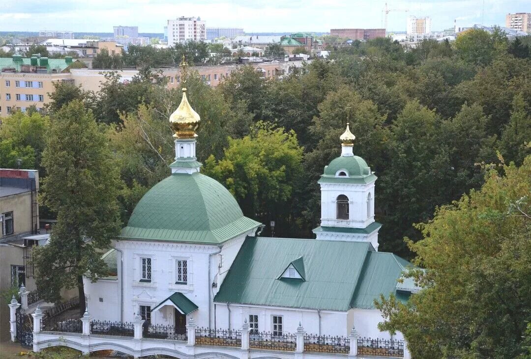 Церковь во имя пресвятой богородицы. Тихвинская Церковь Йошкар-Ола. Тихвинский храм Йошкар-Ола. Церковь Тихвинской иконы Божией Йошкар Ола. Йошкар - Ола храм Божьей матери.