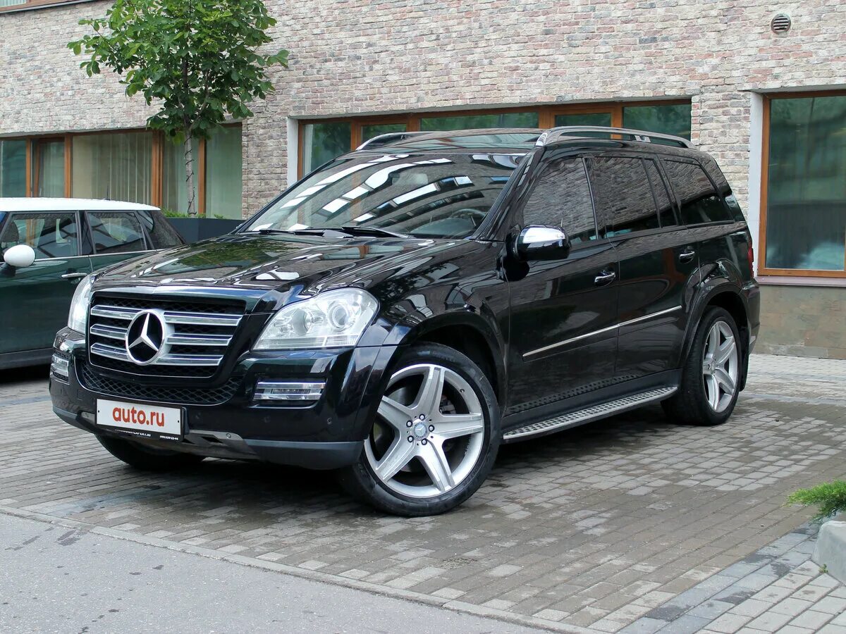 Мерседес gl 164 купить. Mercedes gl 164. Мерседес gl 500 [164. Mercedes gl500 AMG 164. Mercedes gl 500 x164.