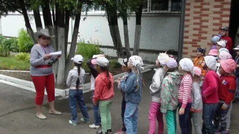 Развлечение в детском саду на улице