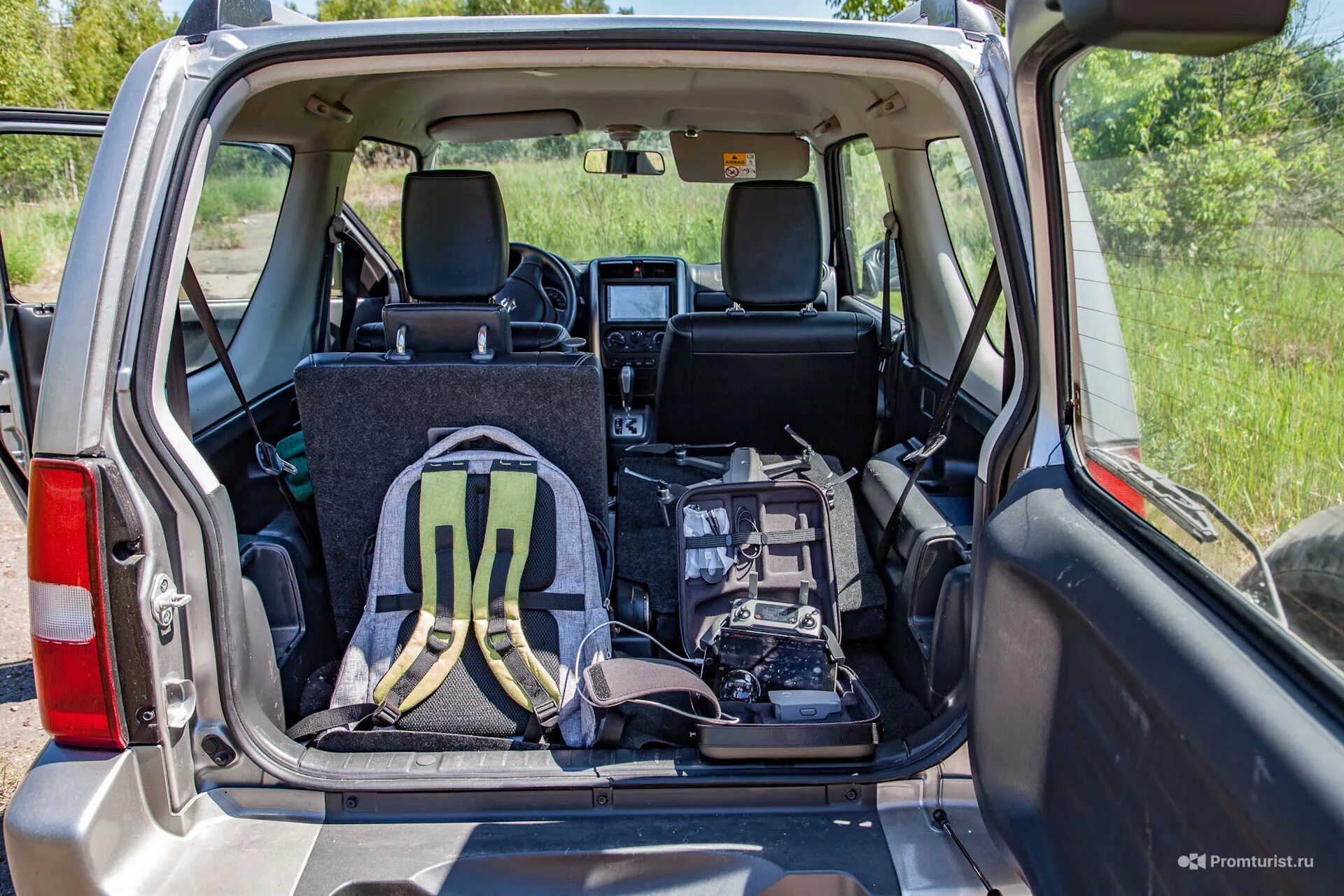 Suzuki Jimny 5 Door. Jimny Suzuki 5 дверей салон. Сузуки Джимни 5 дверный. Джимни 5 дверей багажник.