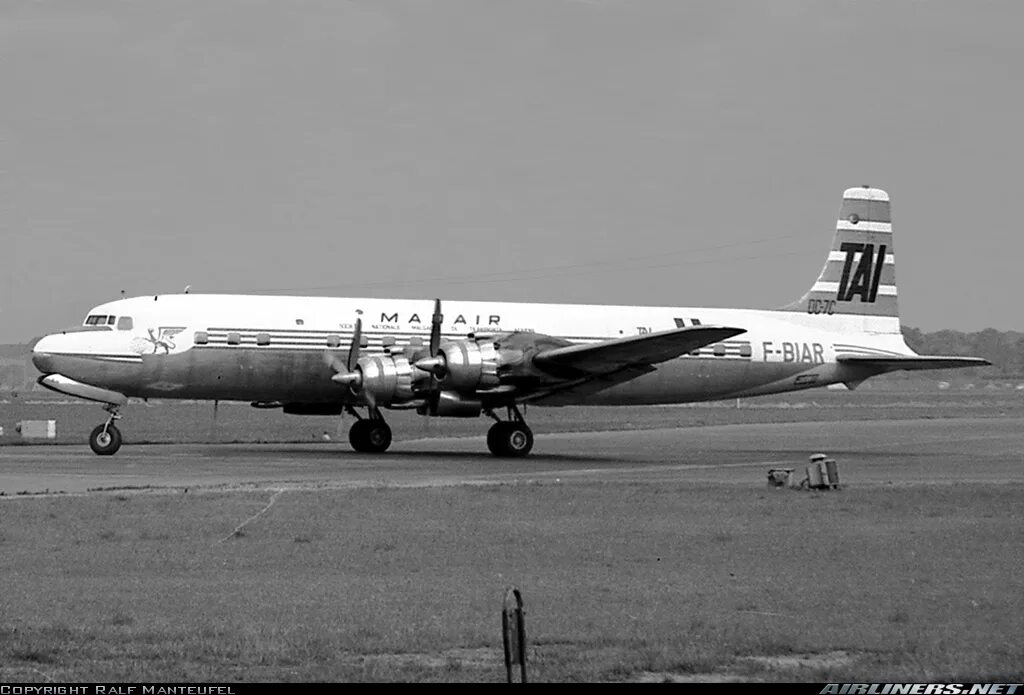 Dc 7.4. Douglas DC-7. Douglas DC-7c Seven Seas. Delta Douglas DC 7. Douglas DC 7 Flight.