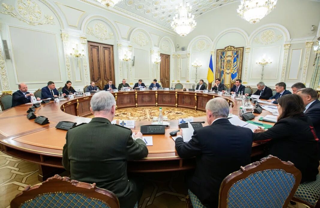 Совет национальной безопасности и обороны Украины. Совбез Украины. Заседание совета национальной безопасности и обороны Украины. Весело сегодня в москве снбо украины